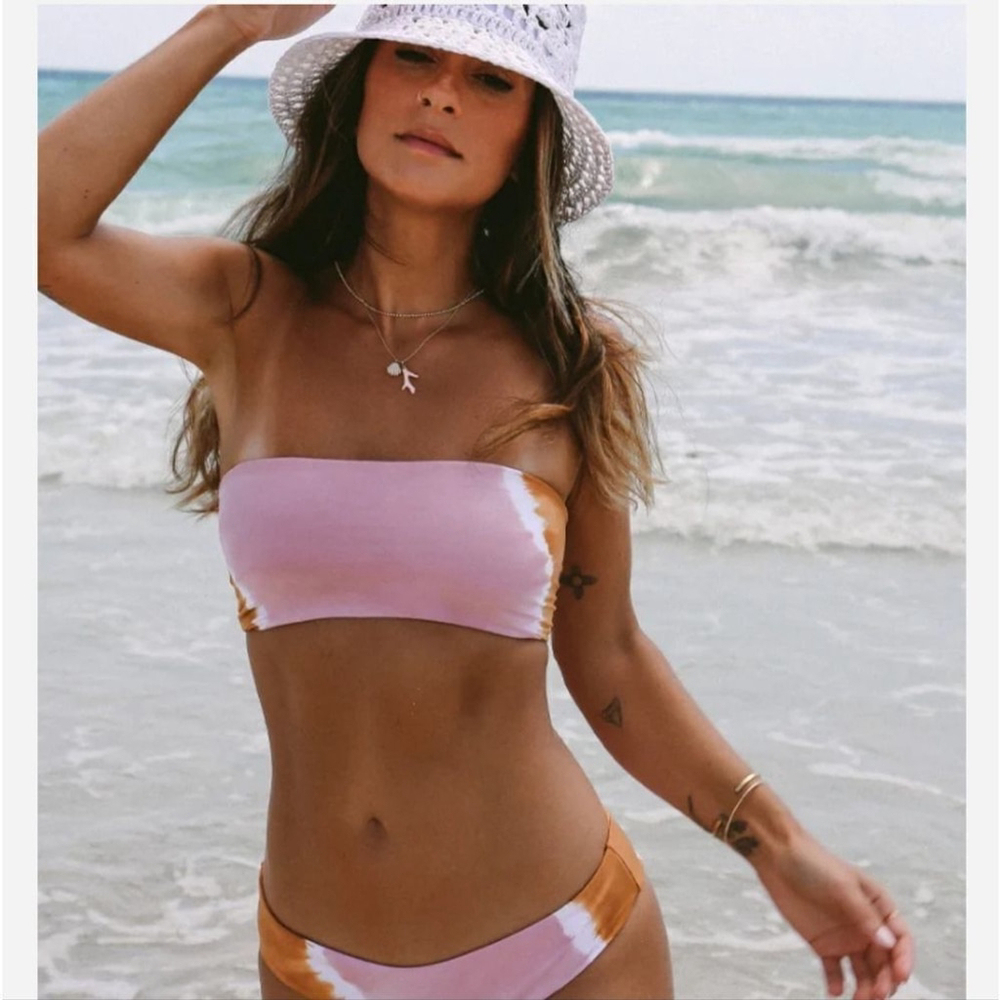 L Space Beach Wave Tie Dye Bikini Top Small